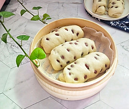 #年味十足的中式面点#红豆卷的做法