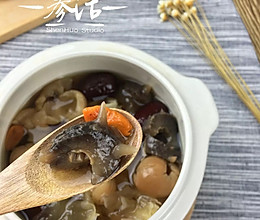 银耳桂圆海参汤的做法