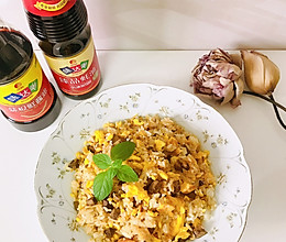 #味达美·名厨汁味正当夏#猪肝蛋炒饭的做法