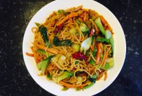 蔬菜炒面的做法