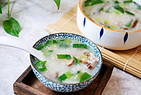 #入秋滋补正当时#营养易消化的香菇肉沫蔬菜粥的做法