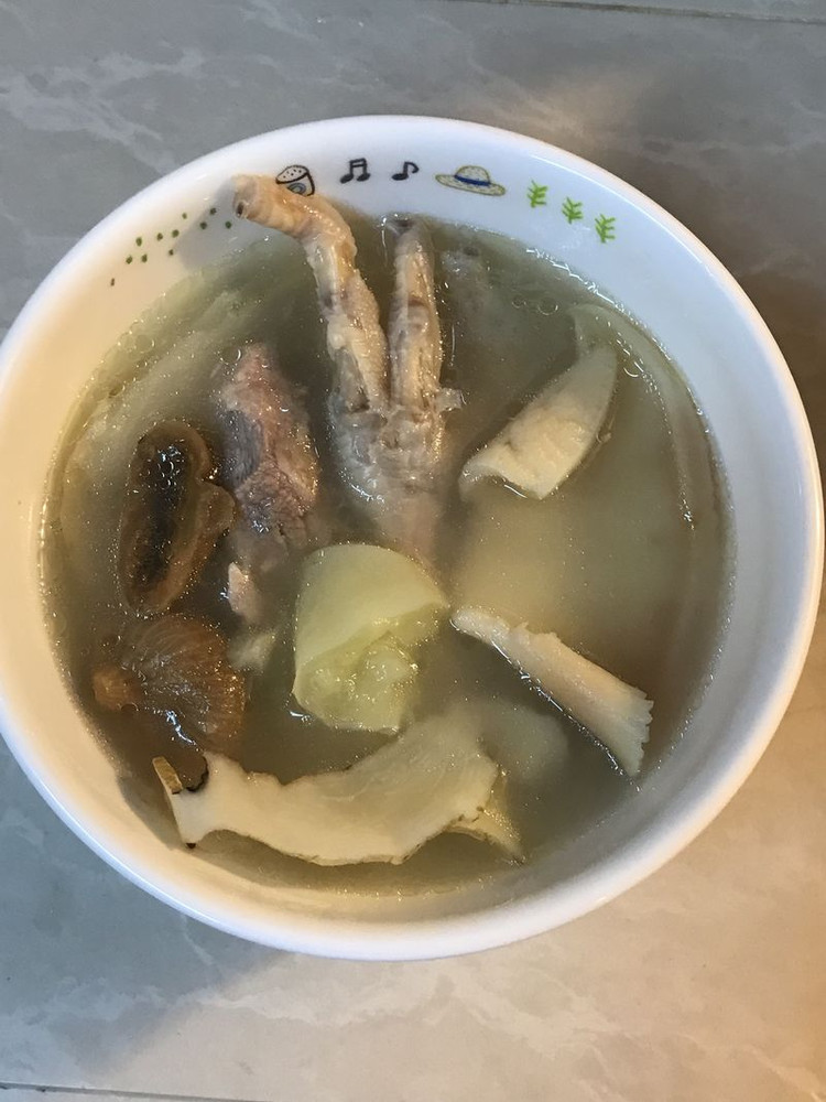 蜜瓜响螺沙参玉竹爵士汤的做法