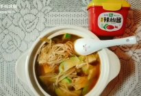 #暖冬酱在手，嗨吃部队锅#韩式大酱汤的做法