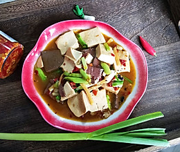 补铁又补钙-蒜香鸭血豆腐的做法
