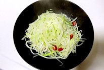 清炒苤蓝丝的做法
