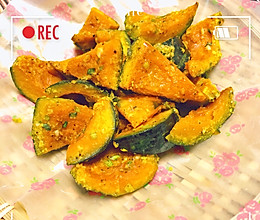 #精致一人食#蒜蓉葱香烤南瓜的做法