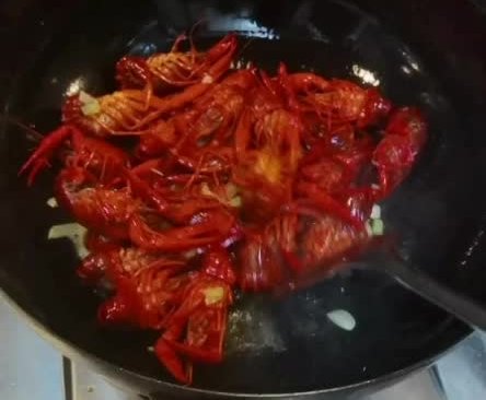 麻辣蒜蓉小龙虾的做法
