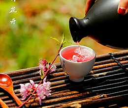 云南百花宴～桃花草莓酿的做法