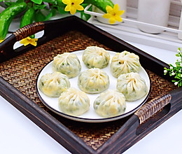 #母亲节，给妈妈做道菜#薄皮韭菜鸡蛋蒸饺的做法