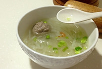 白萝卜丝牛肉丸汤的做法