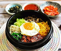 韩式五花肉拌饭的做法