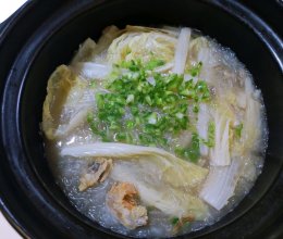 家庭版白菜粉丝煲的做法