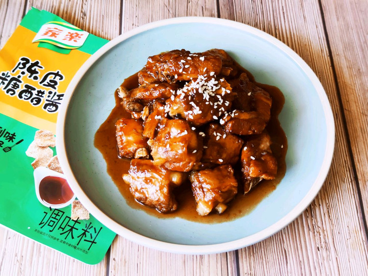 懒人版糖醋排骨，酸甜可口，软烂入味，简单美味！的做法