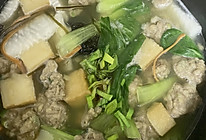 生汆羊肉丸子汤的做法