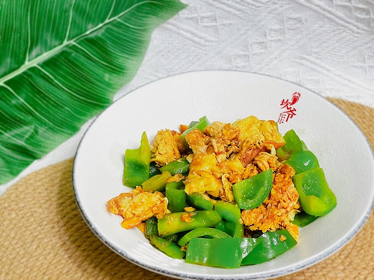 辣椒炒鸡蛋的做法