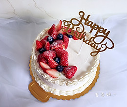 草莓生日蛋糕的做法