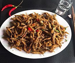 炸小鱼的做法