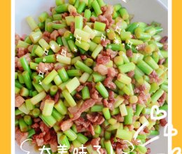 蒜薹炒肉丁的做法