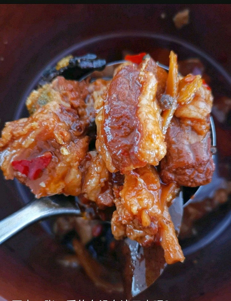 好吃到舔鼻的红烧牛肉的做法