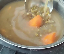 绿豆地瓜炖粉条的做法