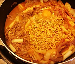 韩式年糕火锅的做法