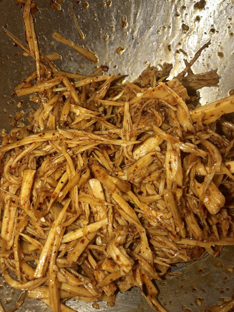 香辣牛板筋的做法