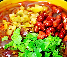 手工酸辣红薯粉，在家就能做的做法