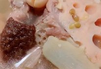 #入秋滋补正当时#老鸭沙参玉竹莲藕陈皮莲子芡实绿豆汤的做法