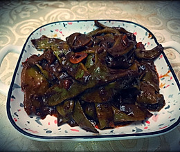 酱豆角｜最难看的下饭菜！的做法