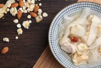 清肺润肺抗霾汤的做法