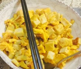 小葱豆腐炒蛋的做法