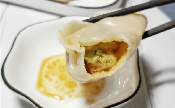 西葫芦蒸饺（FASAL法帅蒸烤箱制作）的做法