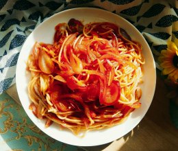 番茄洋葱炒意面#每道菜都是一台食光机#的做法