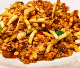 云南菜~折耳根水豆鼓拌肉的做法