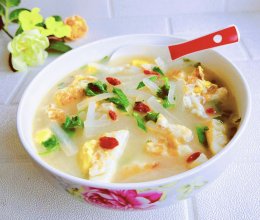 #冬季滋补花样吃法#萝卜鸡蛋汤的做法