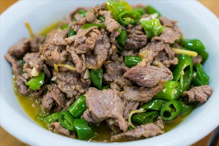 炒牛肉的做法