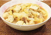 大白菜五花肉炖豆腐的做法