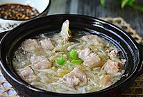 家常菜「东北酸菜炖肉」的做法