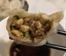 酸菜素馅水饺的做法