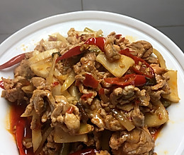 泡菜炒里脊肉的做法