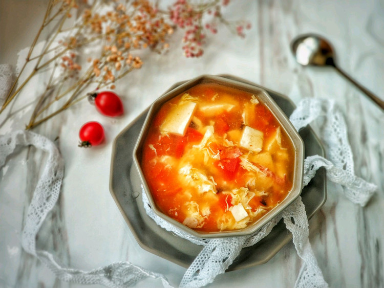 懒人开胃酸辣汤,西红柿的另类打开方式的做法