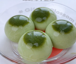 圆滚滚,胖嘟嘟的 抹茶奶冻的做法