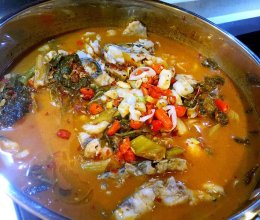 黄小厨秘制酸菜鱼的做法