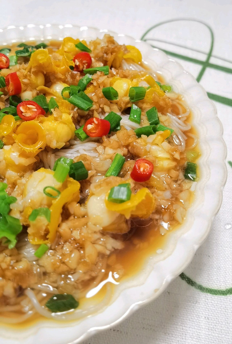 蒜蓉粉丝蒸扇贝肉的做法