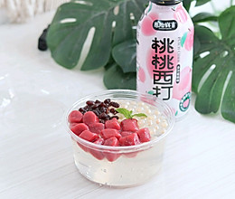 #玩心出道丨夏日DIY玩心潮饮挑战赛#桃桃冰粉的做法