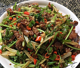 双椒炒牛肉的做法