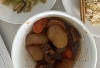 萝卜牛腩煲的做法