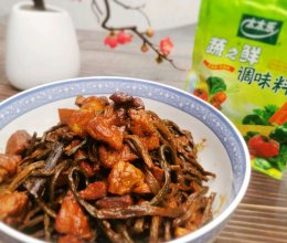 无敌好吃的家常干豆角烧肉#轻食季怎么吃#的做法