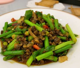 #米饭最强CP#辣炒田螺肉的做法