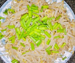 凉拌绿豆芽的做法
